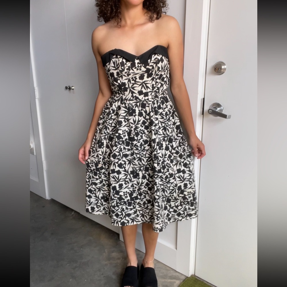 Vintage floral pinup style dress